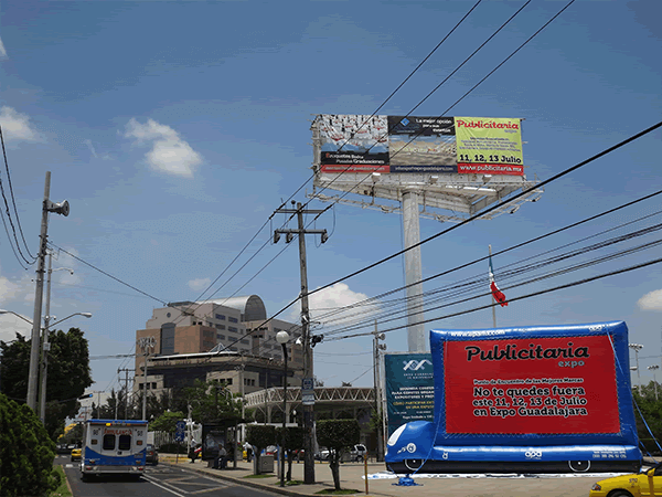 Apa Valla Inflable expo publicitaria